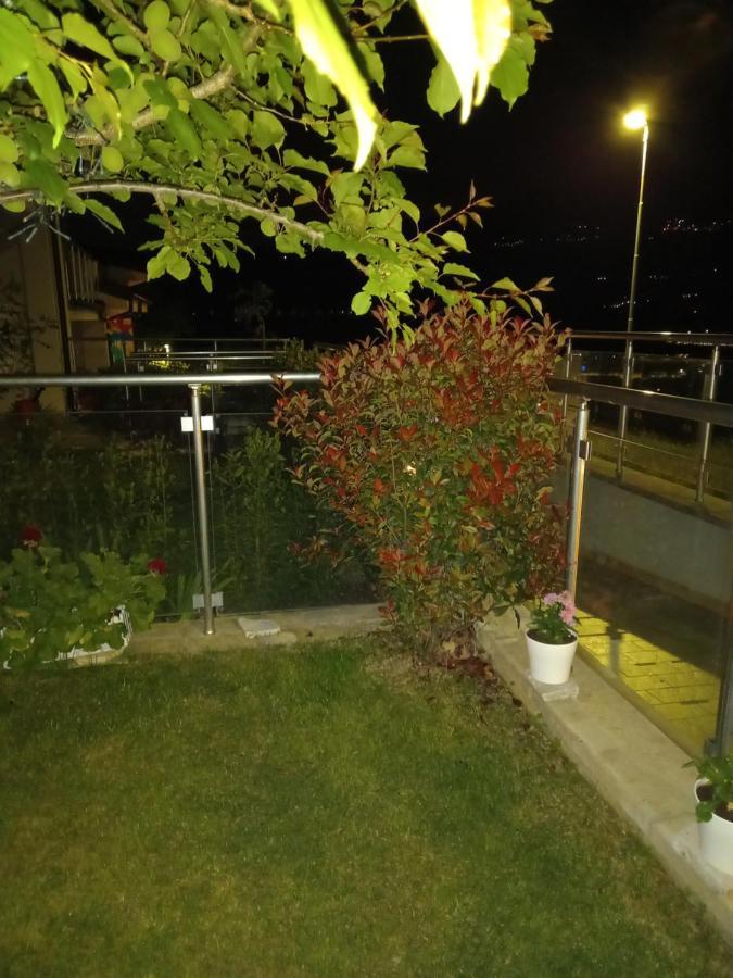 L'Angolo Di Ari Vaiano  Buitenkant foto